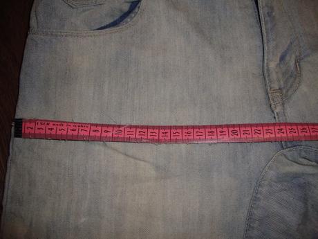 Riflove šortky bershka s nízkym pudlom takmer nové, 36