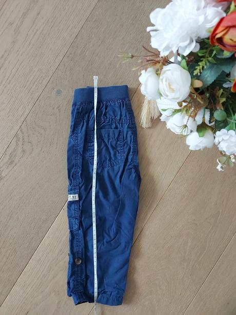 Kapsace nohavice- top stav, f&f,92