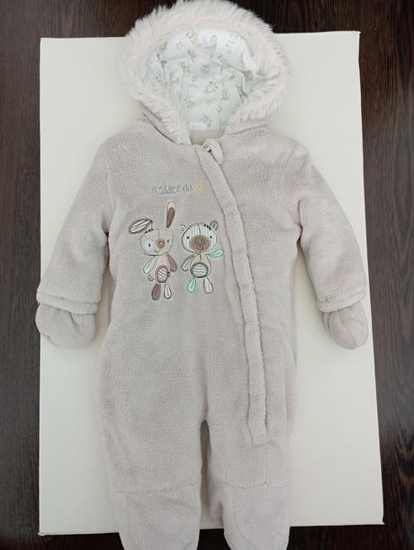 Hrubší overal na zimu veľ 6-9 mes., f&f,74