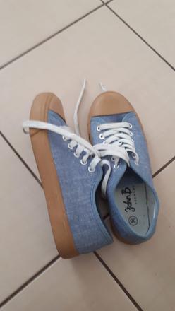 Tenisky 37,5 - nenosené, 38