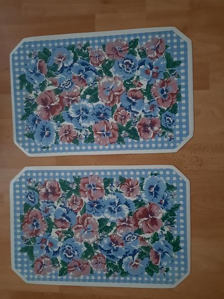 Prestieranie na stôl 2 ks, 