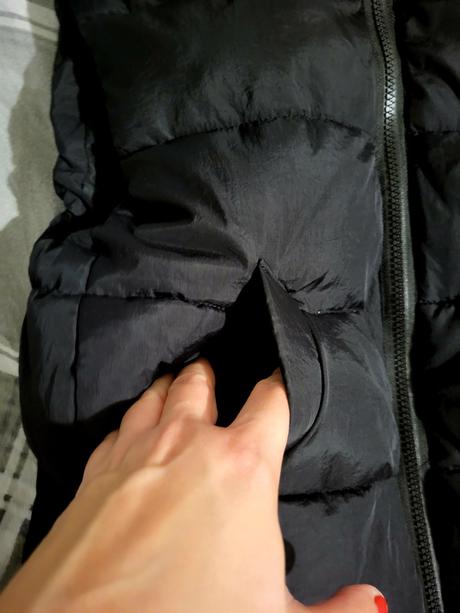 Krásna zimná vesta v páse na šnúrku, s