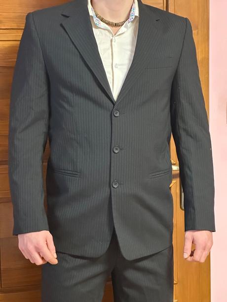 Pánsky oblek tmavý prúžkovaný, m