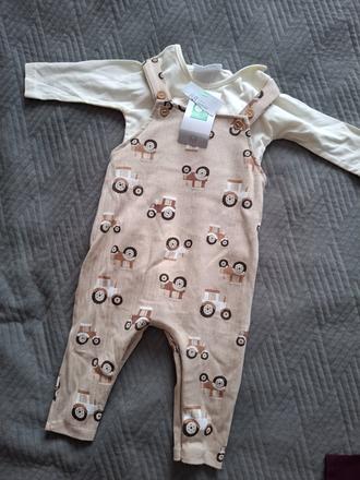 Body+nohavice 68, 68