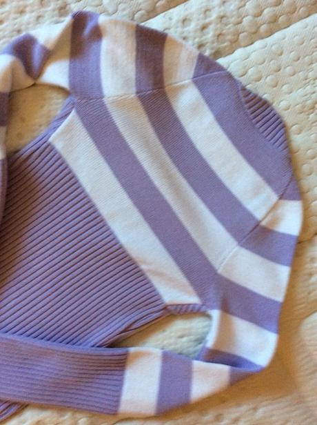 Pásikový pulóver zn. lycra v. 152/158, 158