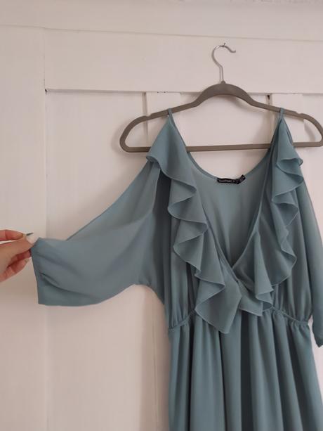 Krásne volné dlhé šaty, 38