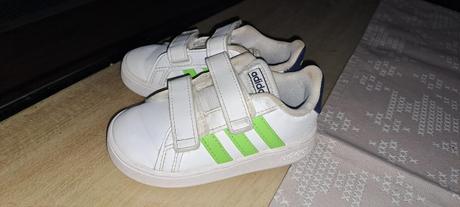 Tenisky adidas, adidas,23