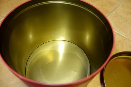 Kovová - 22cm pekný stav, 