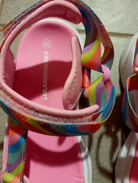 Sandálky zn. crossroad, veľ. 35, 35