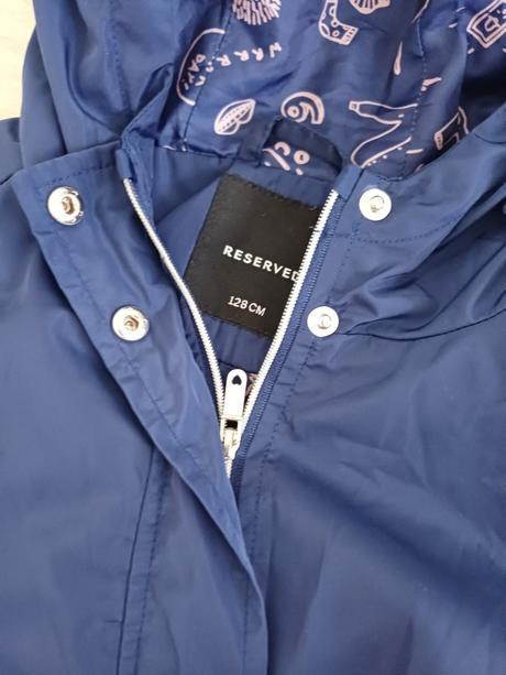 Sustiakova bunda, reserved,128
