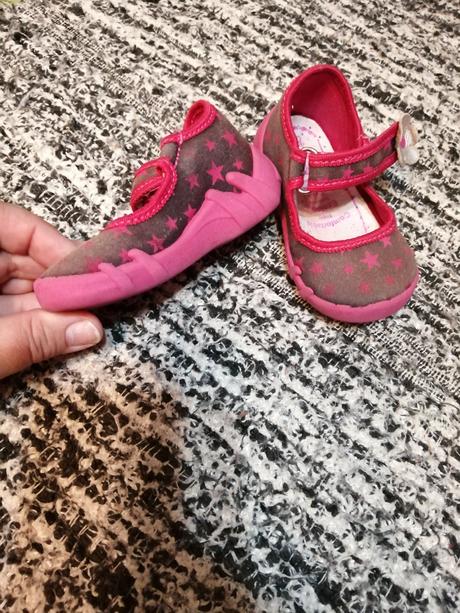 Papučky, ren but,19