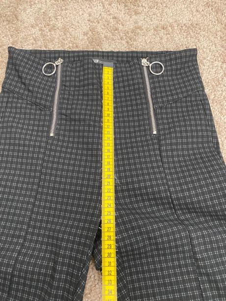 Čierno šedé nohavice, m