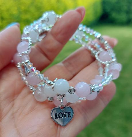 Náramok z minerálov pre rakov, býkov, váhy a ryby, 