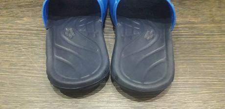 Arena šlapky s poštou., 31