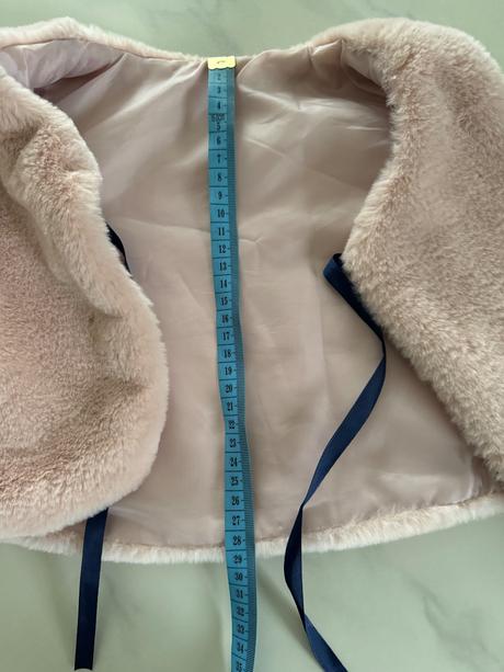 Ružová vestička, 104