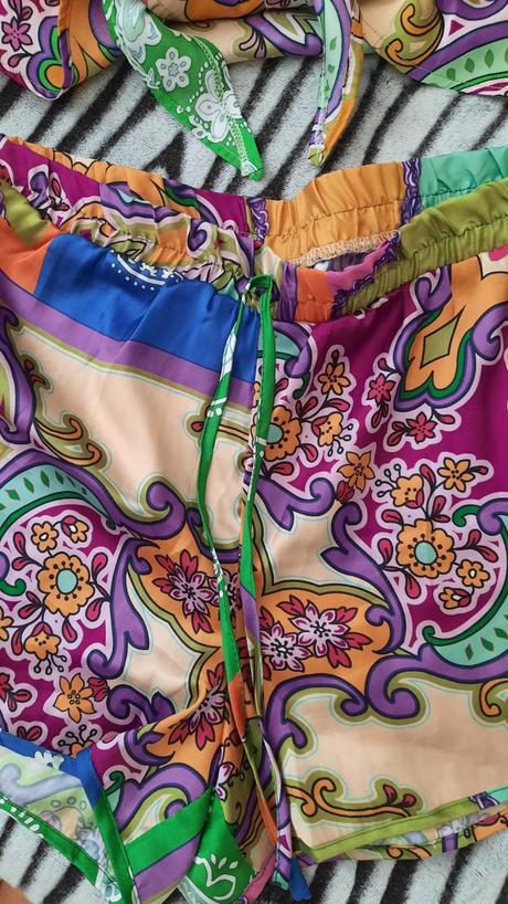 Saténový komplet, s