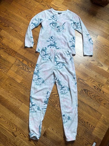 Pyzamo teple, disney,146