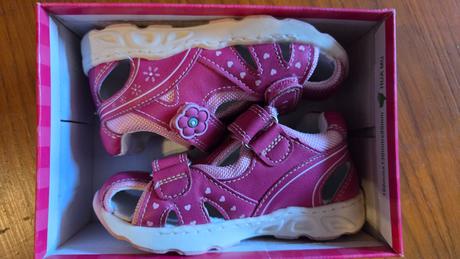 Predam sandalky 24, cupcake,24