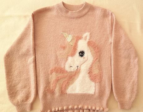 Hebký pulovrík, c&a,134