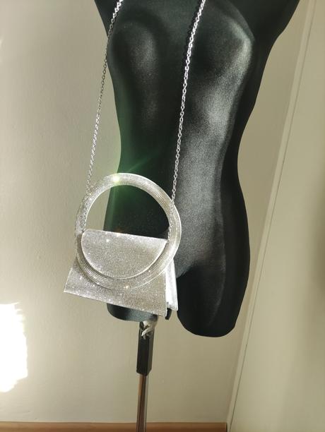 Večerná kabelka nova,