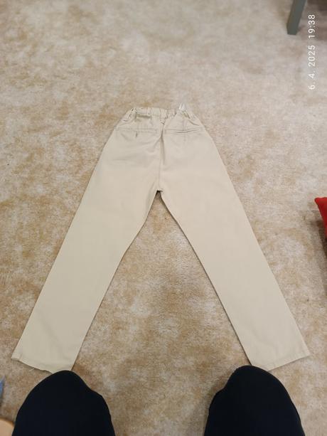 Elegantné oblečenie, 128