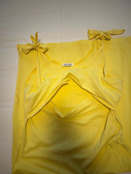 Šaty na dojčenie, l