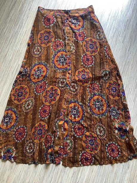 Sukňa, desigual,40