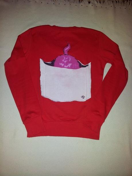 Krasna cervena mikina, s