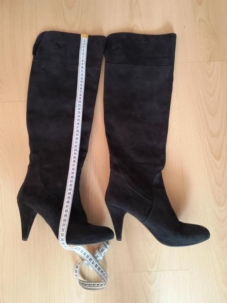 Semišové čižmy, 40