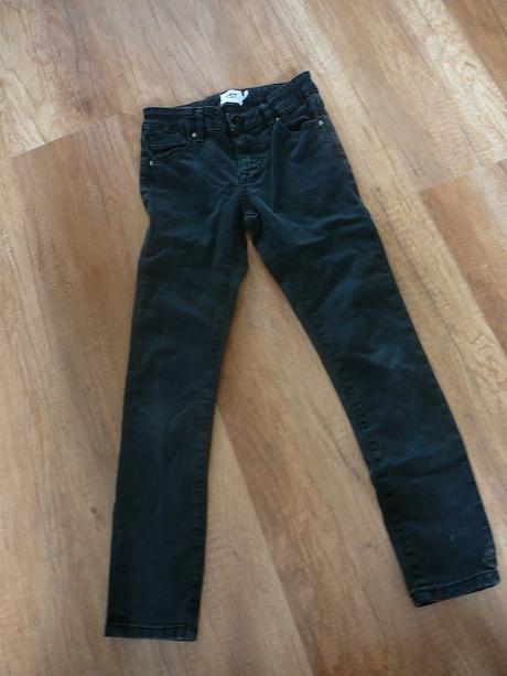 Dievcenske rifle, 140