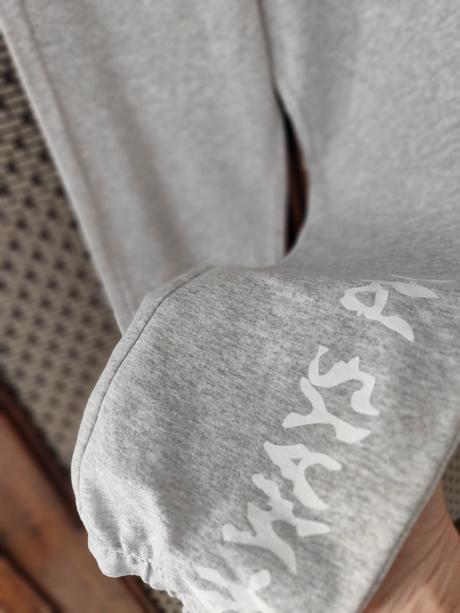 Tepláková súprava, 152