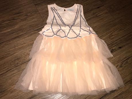 Krásne saty, matalan,104