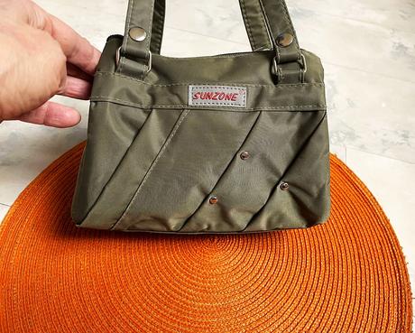 Taška na hyg./opaľovacie potreby/, 