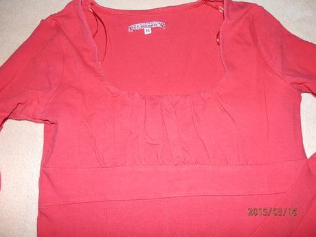 Malinovoruzove tricko, esprit,m