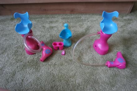 Sušič na vlasy pre bábiky,