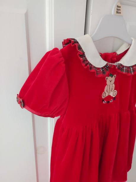 Krásne vianočné šatičky george 74, 74