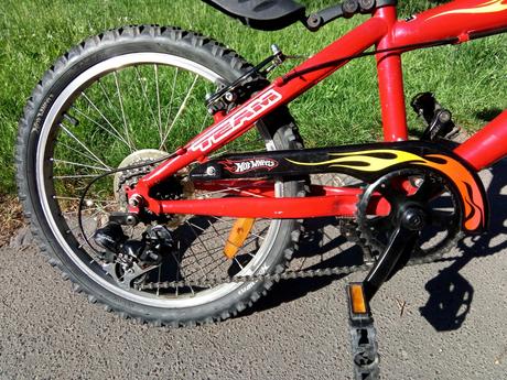 Bicykel hot wheels 20, 20