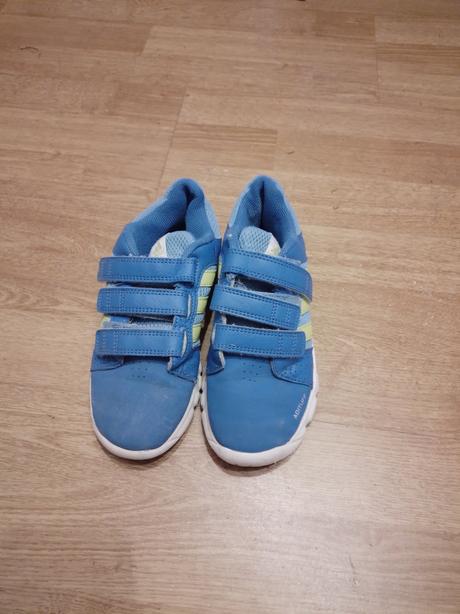 Adidas botasky, adidas,32