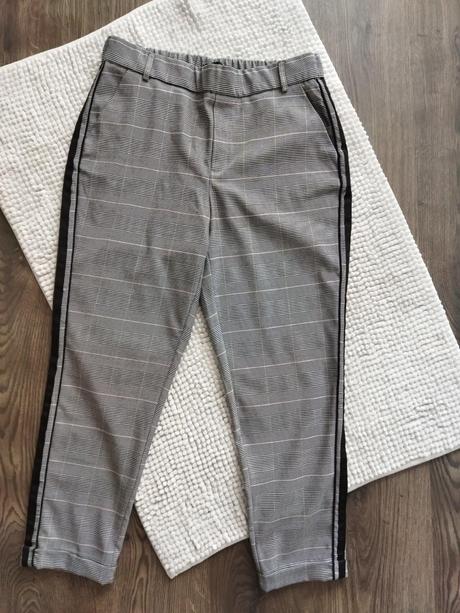 Športovo elegantné pohodlné nohavice, zara,m