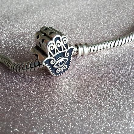 Prívesok fatimina ruka, 