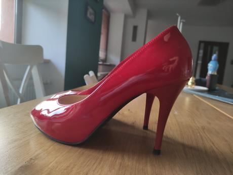 Kožené lodičky, rebel,38