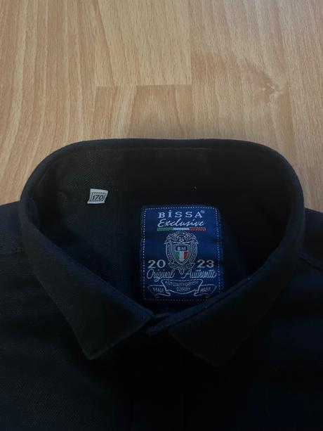 Čierna košeľa, 170