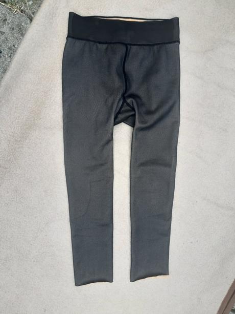 Zateplene hunate legíny na zimu, s