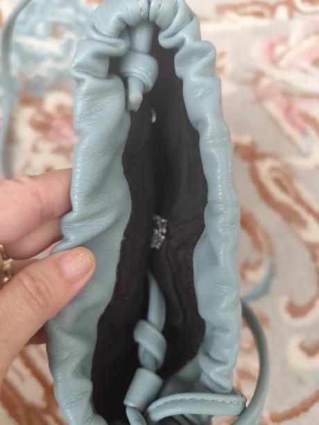 Šedomodrá kabelka, jenny fairy