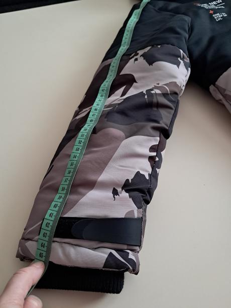 Lyziarska bunda v.152, reserved,152