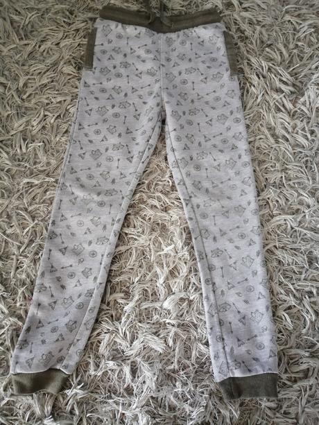 Teplé tepláky, kiki&koko,122