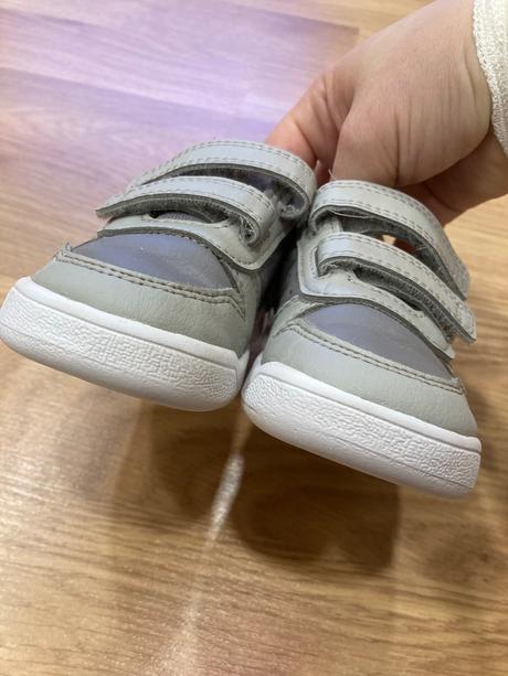 Adidas tenisky, adidas,21