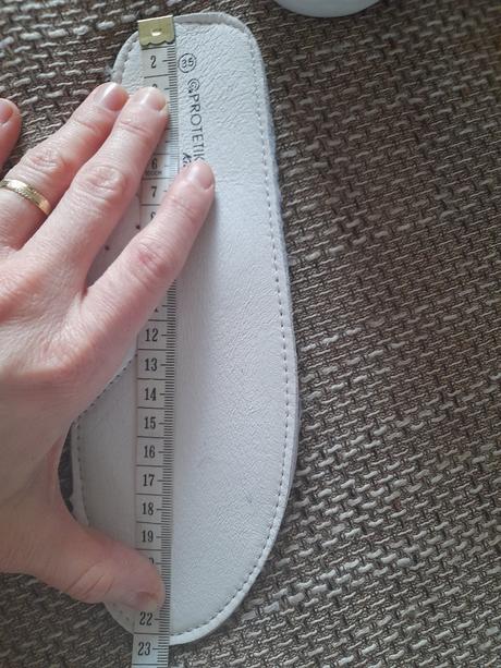 Nové protetika tenisky, protetika,31 / 33 / 35