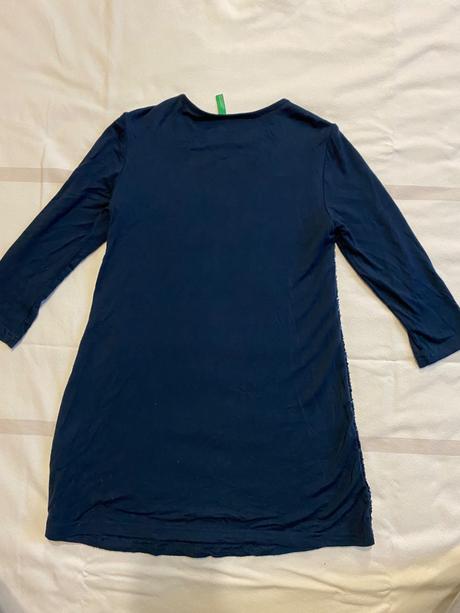 Trblietavé šaty, benetton,134