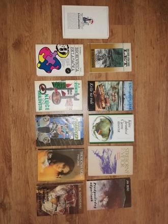 11 kusov kníh na dlhé zimné večery, 